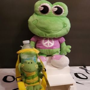 Animations Frog Backpack & water bottle holder